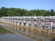 十六橋水門