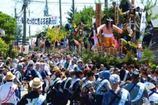 土崎神明社祭の曳山行事