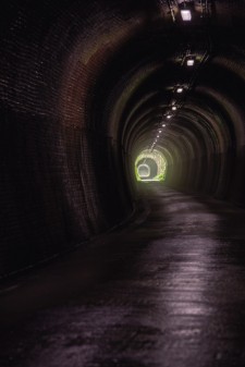 伊良谷トンネル