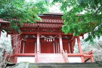 染羽天石勝神社、本殿、神楽殿、勝達寺跡