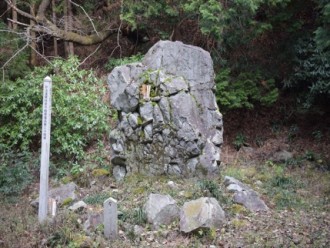 石寺跡　常不軽菩薩品