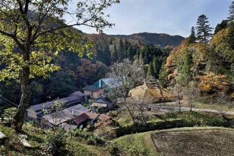 菅谷たたら山内