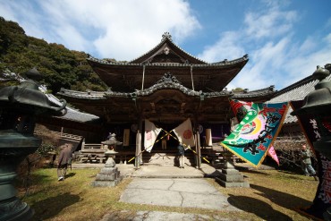 海上安全祈願の聖地　青峯山正福寺