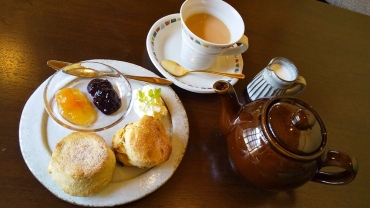 tea room kotori(てぃーるーむ　ことり)