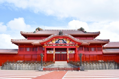 琉球王国の政治、外交、文化の中心として栄華を誇った首里城跡