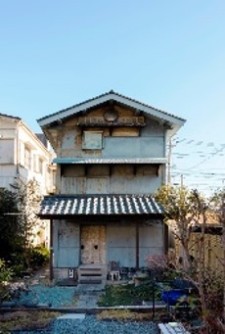 木屋江戸資料館（渡邊家土蔵）と所蔵の古文書