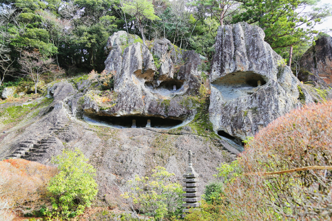 奇岩遊仙境の洞穴
