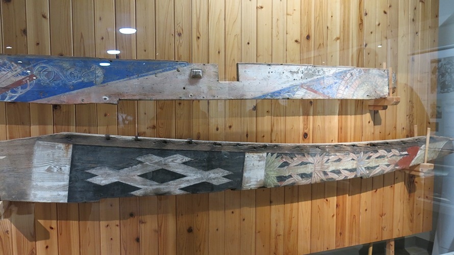 古式捕鯨に用いられた舟の側板（棚板）