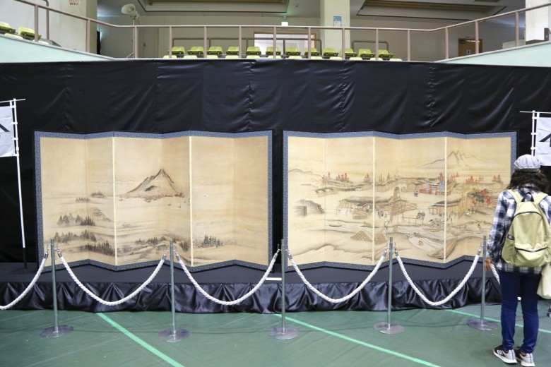 箱館港屏風・標津番屋屏風
