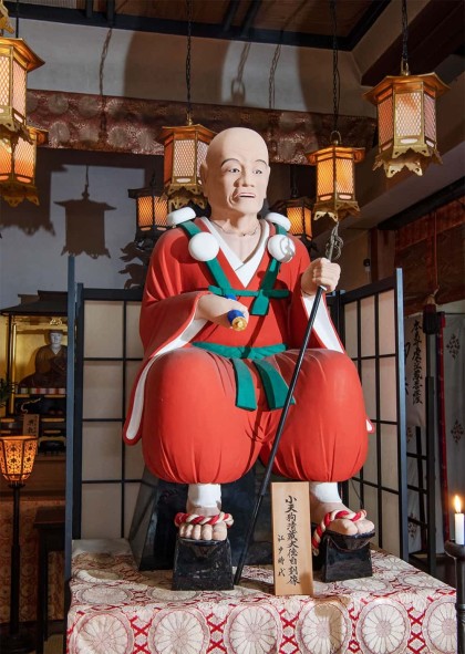 勝因寺 小天狗像