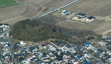 浦間茶臼山古墳