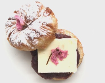 桜あんバター（CROCO BAKERY)