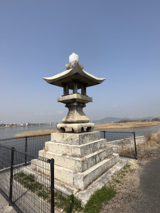 乙子常夜燈
