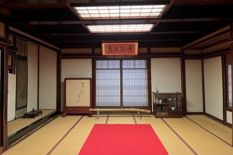座敷蔵