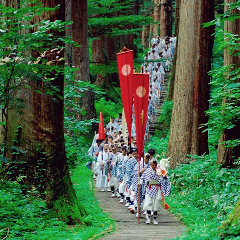 自然と信仰が息づく『生まれかわりの旅』｜日本遺産ポータルサイト
