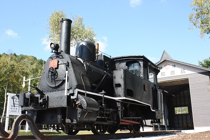 クラウス15号蒸気機関車 