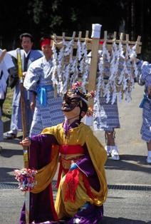 闇見神社例祭神事（若狭の王の舞群）