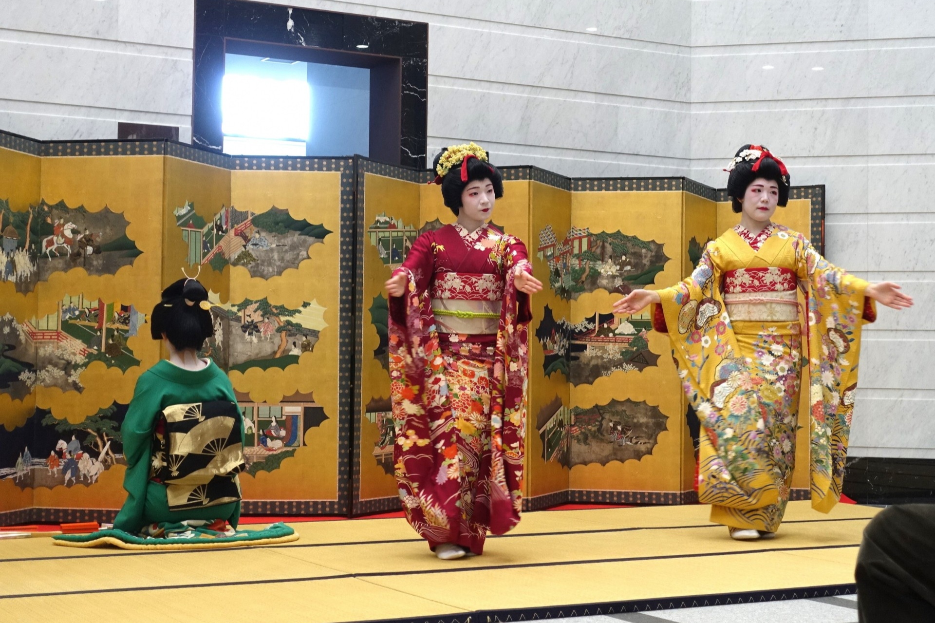 【文化遺産】上越線全通記念画報 東京日日新聞社 1931年 新潟県立博物館所蔵 文化遺産】上越線全通記念画報 東京日日新聞社 1931年 新潟県立